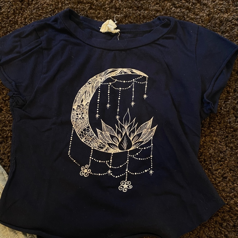 Moon crop top